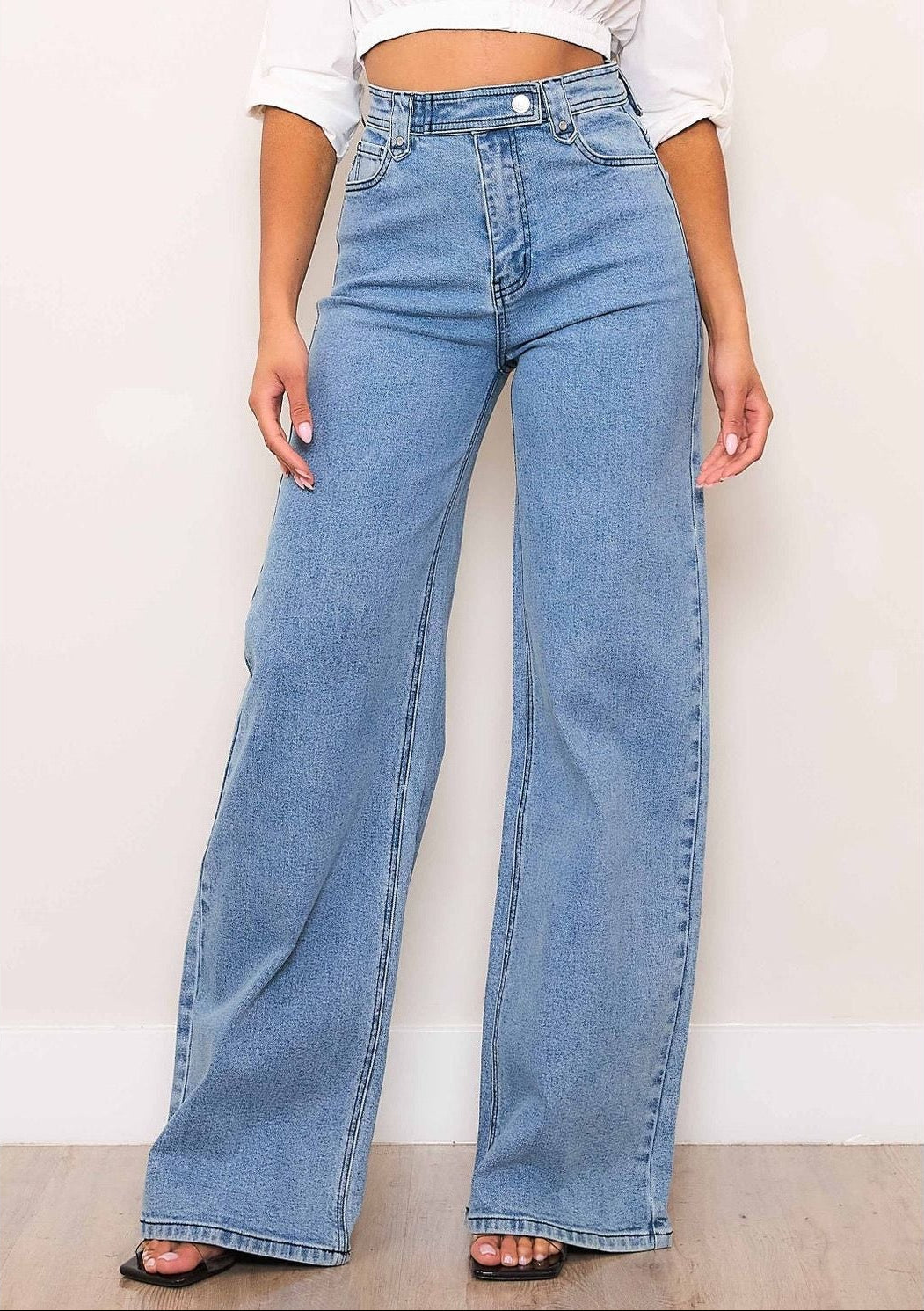 Chic Cuts Wide Leg Jeans